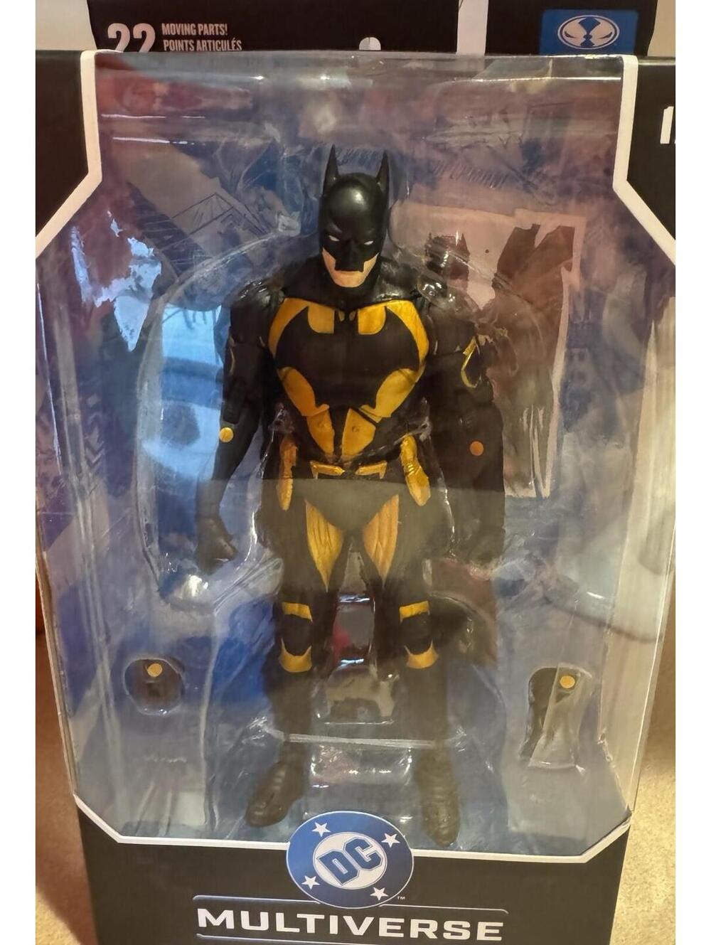 Dc Multi- Verse Batman Earth -2 Figure